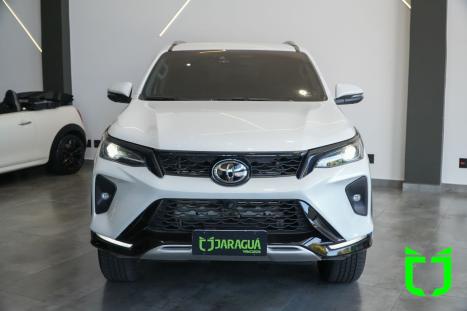 TOYOTA Hilux SW4 2.8 16V 4P SRX PLATINUM 4X4 7 LUGARES TURBO DIESEL AUTOM�TICO, Foto 2