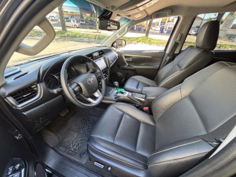 TOYOTA Hilux SW4 2.8 16V 4P SRX 4X4 7 LUGARES TURBO DIESEL AUTOM�TICO, Foto 12