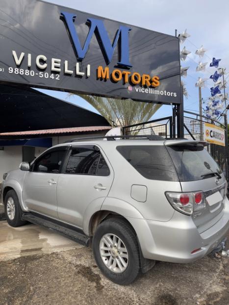 TOYOTA Hilux SW4 3.0 16V 4P SRV 4X4 TURBO DIESEL AUTOM�TICO, Foto 3