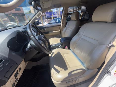 TOYOTA Hilux SW4 3.0 16V 4P SRV 4X4 7 LUGARES TURBO DIESEL AUTOM�TICO, Foto 10