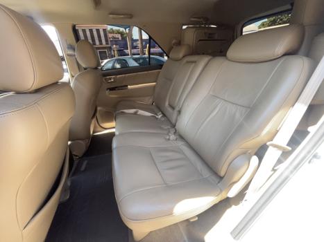 TOYOTA Hilux SW4 3.0 16V 4P SRV 4X4 7 LUGARES TURBO DIESEL AUTOM�TICO, Foto 11