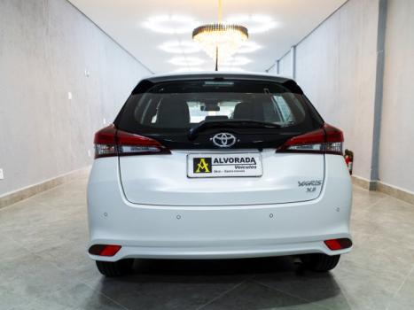 TOYOTA Yaris Hatch 1.5 16V 4P FLEX XS MULTIDRIVE AUTOMTICO CVT, Foto 6