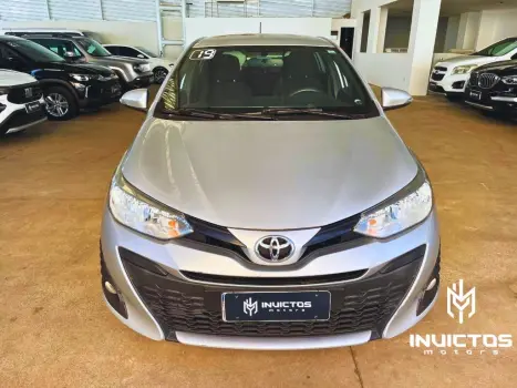 TOYOTA Yaris Hatch 1.3 16V 4P FLEX XL MULTIDRIVE AUTOMTICO CVT, Foto 2
