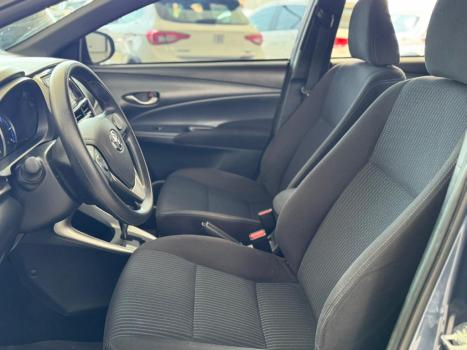 TOYOTA Yaris Hatch 1.5 16V 4P FLEX XL PLUS CONNECT MULTIDRIVE AUTOMTICO CVT, Foto 5