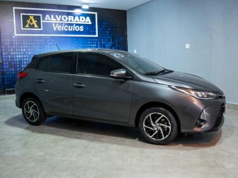 TOYOTA Yaris Hatch 1.5 16V 4P FLEX X WAY CONNECT MULTIDRIVE AUTOMTICO CVT, Foto 3
