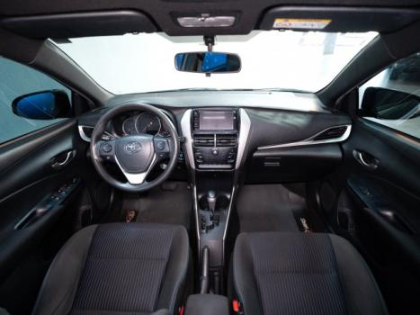 TOYOTA Yaris Hatch 1.5 16V 4P FLEX XL PLUS CONNECT MULTIDRIVE AUTOMÁTICO CVT, Foto 4 TOYOTA Yaris Hatch 1.5 16V 4P FLEX XL PLUS CONNECT MULTIDRIVE AUTOMÁTICO CVT, Foto 4