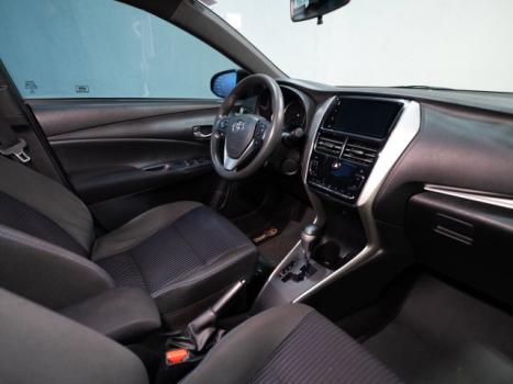 TOYOTA Yaris Hatch 1.5 16V 4P FLEX XL PLUS CONNECT MULTIDRIVE AUTOMÁTICO CVT, Foto 5 TOYOTA Yaris Hatch 1.5 16V 4P FLEX XL PLUS CONNECT MULTIDRIVE AUTOMÁTICO CVT, Foto 5