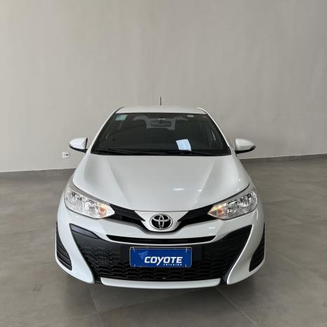 TOYOTA Yaris Hatch 1.5 16V 4P FLEX XL PLUS CONNECT MULTIDRIVE AUTOMÁTICO CVT, Foto 2 TOYOTA Yaris Hatch 1.5 16V 4P FLEX XL PLUS CONNECT MULTIDRIVE AUTOMÁTICO CVT, Foto 2