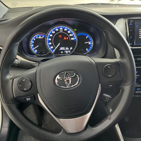 TOYOTA Yaris Hatch 1.5 16V 4P FLEX XL PLUS CONNECT MULTIDRIVE AUTOMÁTICO CVT, Foto 11 TOYOTA Yaris Hatch 1.5 16V 4P FLEX XL PLUS CONNECT MULTIDRIVE AUTOMÁTICO CVT, Foto 11