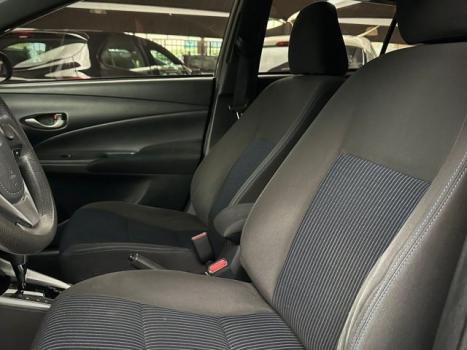 TOYOTA Yaris Hatch 1.3 16V 4P FLEX XL PLUS TECH MULTIDRIVE AUTOM�TICO CVT, Foto 8