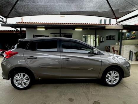 TOYOTA Yaris Hatch 1.3 16V 4P FLEX XL PLUS TECH MULTIDRIVE AUTOM�TICO CVT, Foto 10