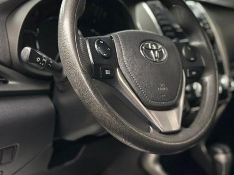 TOYOTA Yaris Hatch 1.3 16V 4P FLEX XL PLUS TECH MULTIDRIVE AUTOM�TICO CVT, Foto 11