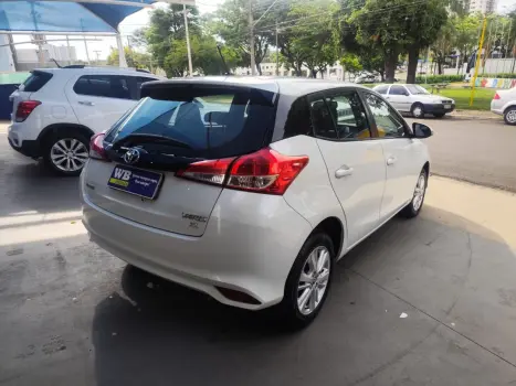 TOYOTA Yaris Hatch 1.3 16V 4P FLEX XL MULTIDRIVE AUTOMTICO CVT, Foto 6