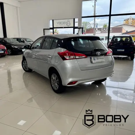 TOYOTA Yaris Hatch 1.5 16V 4P FLEX XL PLUS CONNECT MULTIDRIVE AUTOM�TICO CVT, Foto 11
