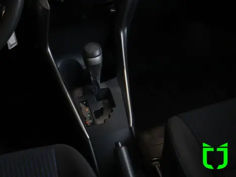 TOYOTA Yaris Hatch 1.3 16V 4P FLEX XL MULTIDRIVE AUTOM�TICO CVT, Foto 13