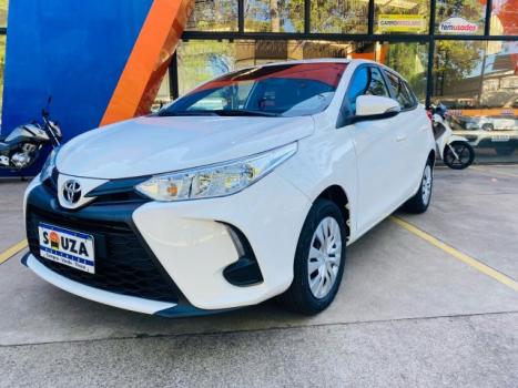 TOYOTA Yaris Hatch 1.5 16V 4P FLEX XS MULTIDRIVE AUTOM�TICO CVT, Foto 3