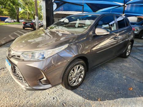 TOYOTA Yaris Hatch 1.5 16V 4P FLEX XS CONNECT MULTIDRIVE AUTOM�TICO CVT, Foto 2