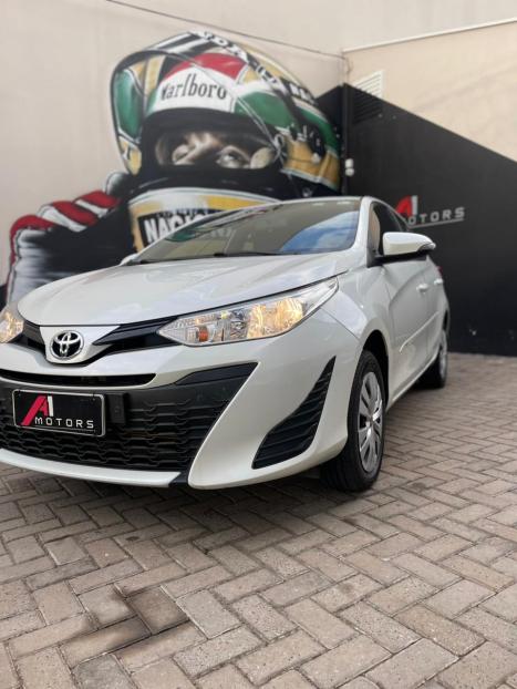 TOYOTA Yaris Hatch 1.3 16V 4P FLEX XL MULTIDRIVE AUTOM�TICO CVT, Foto 7