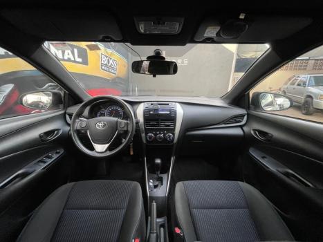 TOYOTA Yaris Hatch 1.3 16V 4P FLEX XL MULTIDRIVE AUTOM�TICO CVT, Foto 11