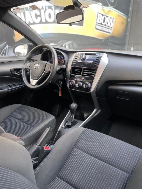 TOYOTA Yaris Hatch 1.3 16V 4P FLEX XL MULTIDRIVE AUTOM�TICO CVT, Foto 16