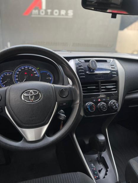 TOYOTA Yaris Hatch 1.3 16V 4P FLEX XL MULTIDRIVE AUTOM�TICO CVT, Foto 17