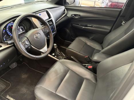 TOYOTA Yaris Hatch 1.5 16V 4P FLEX XLS MULTIDRIVE AUTOM�TICO CVT, Foto 2