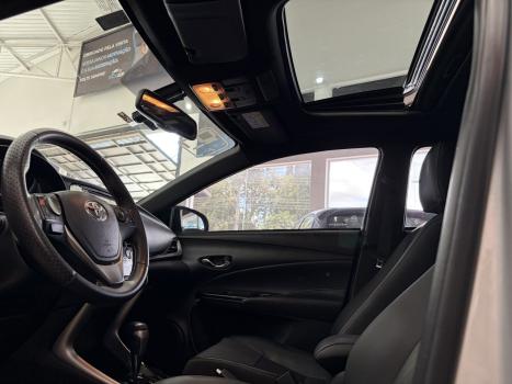 TOYOTA Yaris Hatch 1.5 16V 4P FLEX XLS MULTIDRIVE AUTOM�TICO CVT, Foto 3