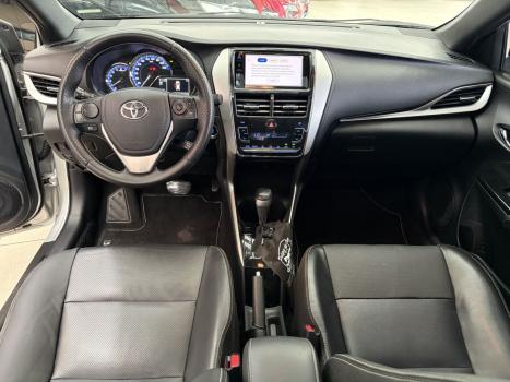 TOYOTA Yaris Hatch 1.5 16V 4P FLEX XLS MULTIDRIVE AUTOM�TICO CVT, Foto 8