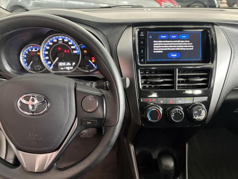 TOYOTA Yaris Hatch 1.5 16V 4P FLEX XLS CONNECT MULTIDRIVE AUTOM�TICO CVT, Foto 5