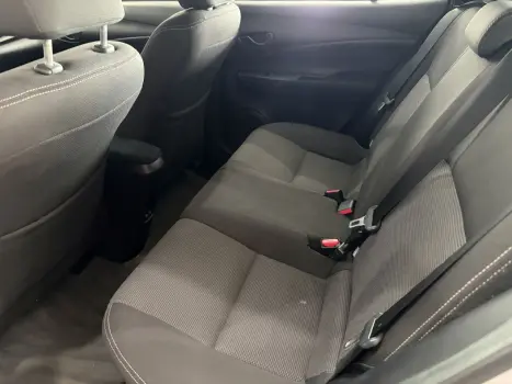 TOYOTA Yaris Hatch 1.5 16V 4P FLEX XLS CONNECT MULTIDRIVE AUTOM�TICO CVT, Foto 6