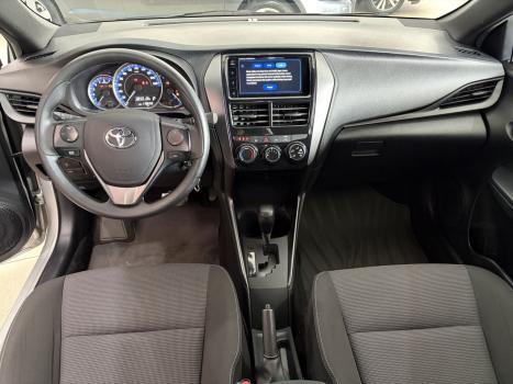 TOYOTA Yaris Hatch 1.5 16V 4P FLEX XLS CONNECT MULTIDRIVE AUTOM�TICO CVT, Foto 7
