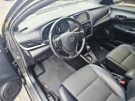 TOYOTA Yaris Hatch 1.5 16V 4P FLEX XS MULTIDRIVE AUTOM�TICO CVT, Foto 4