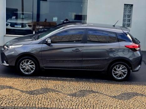 TOYOTA Yaris Hatch 1.5 16V 4P FLEX XS MULTIDRIVE AUTOM�TICO CVT, Foto 8