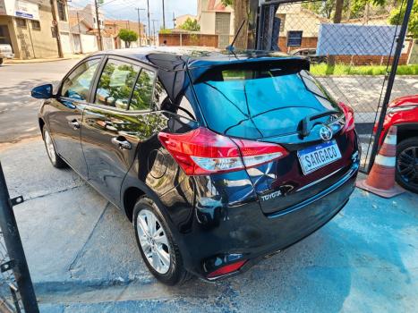 TOYOTA Yaris Hatch 1.3 16V 4P FLEX XL MULTIDRIVE AUTOM�TICO CVT, Foto 7