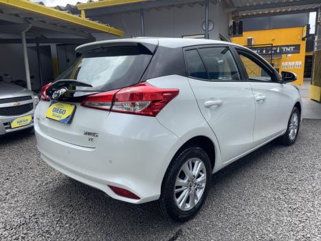 TOYOTA Yaris Hatch 1.3 16V 4P FLEX XL PLUS TECH MULTIDRIVE AUTOM�TICO CVT, Foto 5