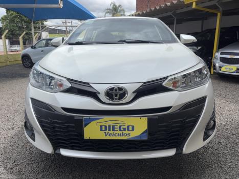 TOYOTA Yaris Hatch 1.3 16V 4P FLEX XL PLUS TECH MULTIDRIVE AUTOM�TICO CVT, Foto 8