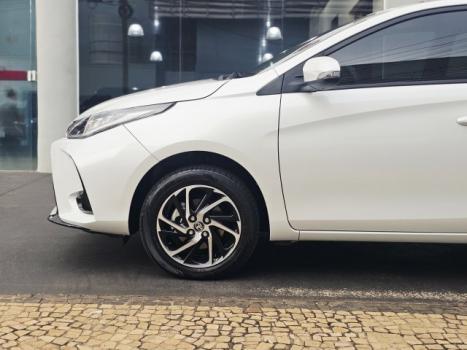 TOYOTA Yaris Hatch 1.5 16V 4P FLEX XLS MULTIDRIVE AUTOM�TICO CVT, Foto 11