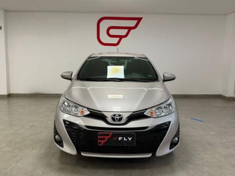 TOYOTA Yaris Hatch 1.5 16V 4P FLEX XS MULTIDRIVE AUTOM�TICO CVT, Foto 3