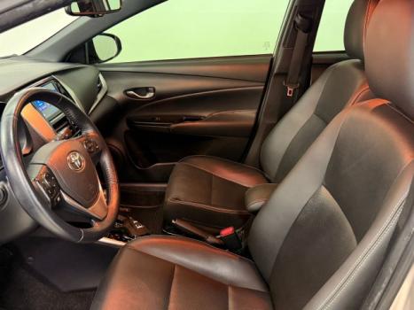 TOYOTA Yaris Hatch 1.5 16V 4P FLEX XS MULTIDRIVE AUTOM�TICO CVT, Foto 5