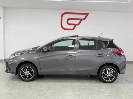 TOYOTA Yaris Hatch 1.5 16V 4P FLEX X WAY CONNECT MULTIDRIVE AUTOM�TICO CVT, Foto 4