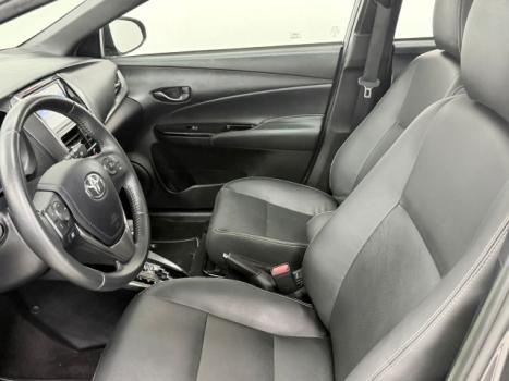 TOYOTA Yaris Hatch 1.5 16V 4P FLEX X WAY CONNECT MULTIDRIVE AUTOM�TICO CVT, Foto 5
