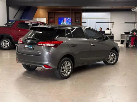 TOYOTA Yaris Hatch 1.5 16V 4P FLEX XS CONNECT MULTIDRIVE AUTOM�TICO CVT, Foto 6