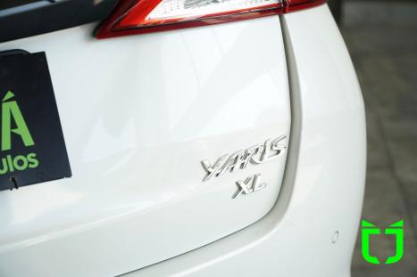 TOYOTA Yaris Hatch 1.3 16V 4P FLEX XL MULTIDRIVE AUTOM�TICO CVT, Foto 8