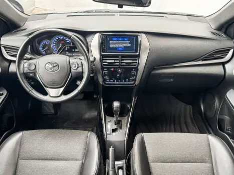 TOYOTA Yaris Hatch 1.5 16V 4P FLEX XLS MULTIDRIVE AUTOM�TICO CVT, Foto 9