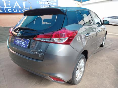 TOYOTA Yaris Hatch 1.3 16V 4P FLEX XL, Foto 3