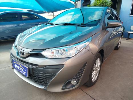 TOYOTA Yaris Hatch 1.3 16V 4P FLEX XL, Foto 8