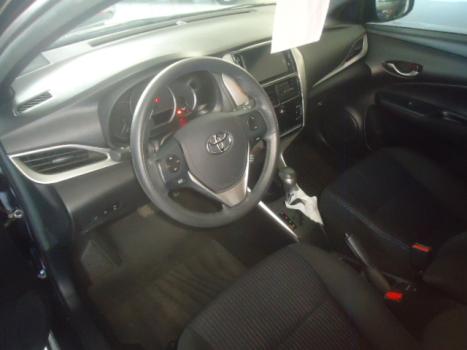 TOYOTA Yaris Hatch 1.5 16V 4P FLEX XL MULTIDRIVE AUTOM�TICO CVT, Foto 3