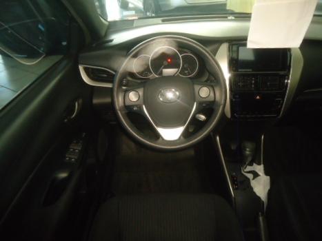 TOYOTA Yaris Hatch 1.5 16V 4P FLEX XL MULTIDRIVE AUTOM�TICO CVT, Foto 5