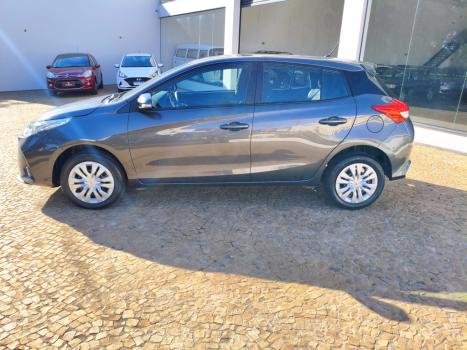 TOYOTA Yaris Hatch 1.5 16V 4P FLEX XL MULTIDRIVE AUTOM�TICO CVT, Foto 7
