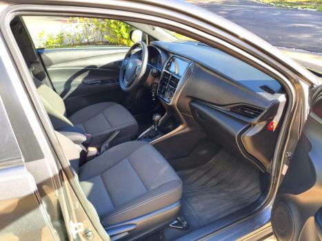 TOYOTA Yaris Hatch 1.5 16V 4P FLEX XL MULTIDRIVE AUTOM�TICO CVT, Foto 11